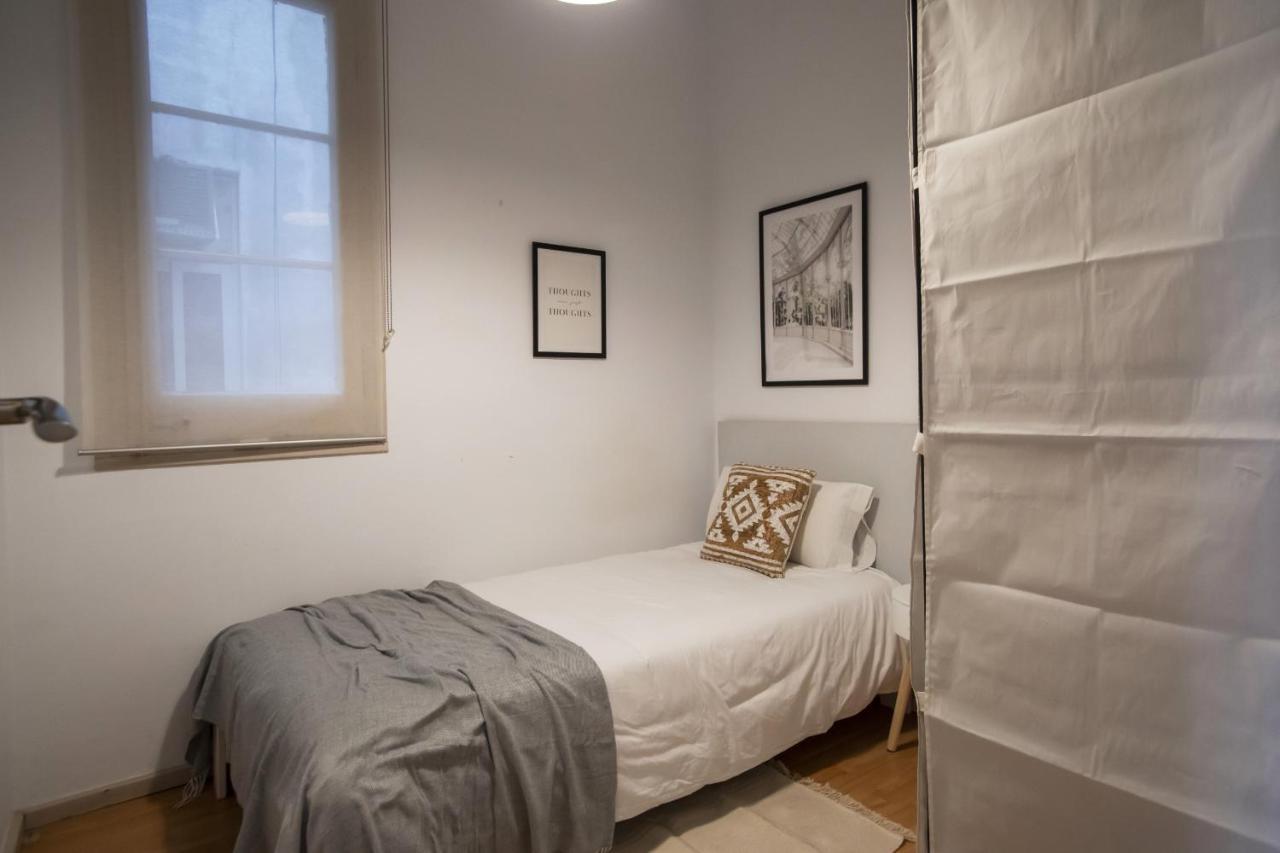 32Par1009 - Big And Spacious Apartment Downtown Barcelona Luaran gambar