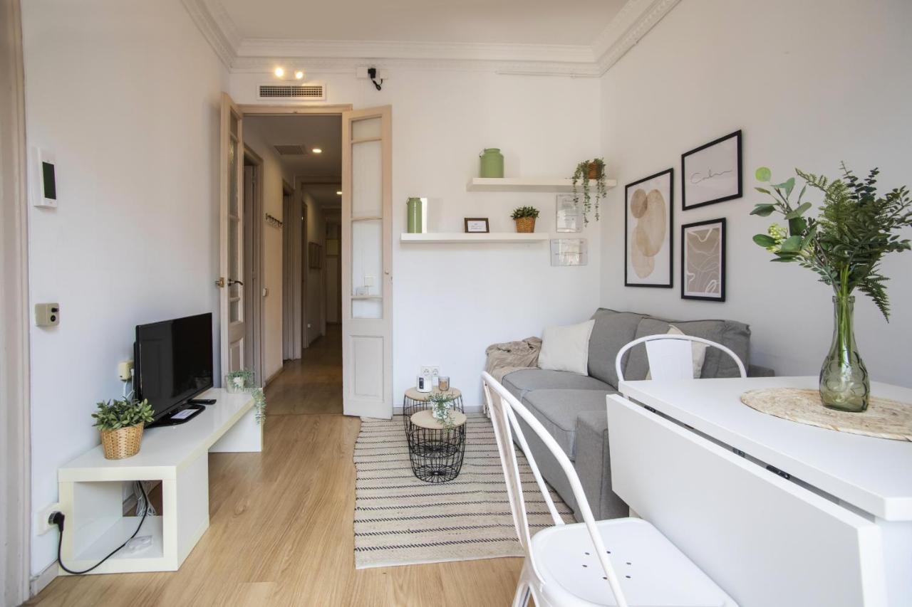 32Par1009 - Big And Spacious Apartment Downtown Barcelona Luaran gambar