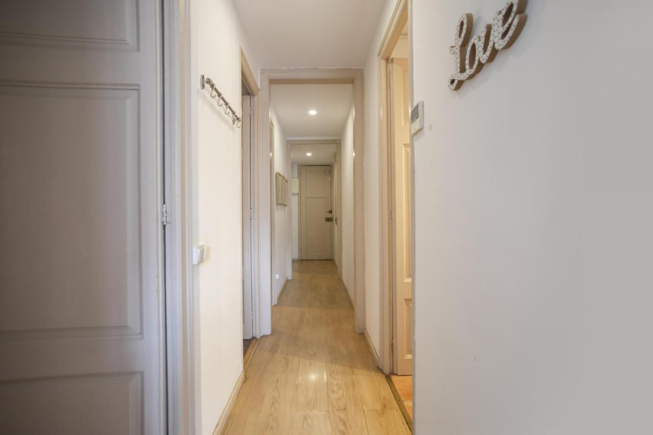 32Par1009 - Big And Spacious Apartment Downtown Barcelona Luaran gambar